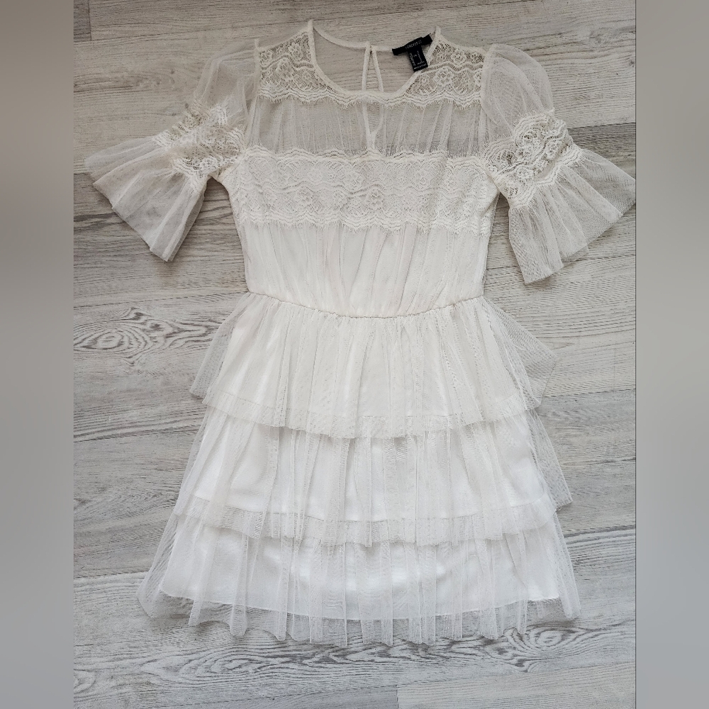 Gorgeous Forever 21 White Tule And Lace Dress